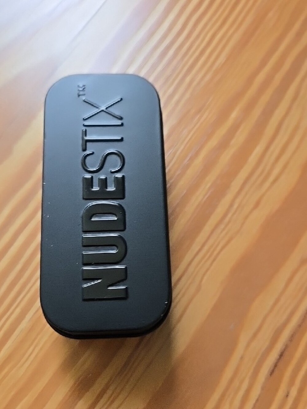 Nudestix Glow For Face Lip Eye In Bubbly Bebe - Picture 2 of 4
